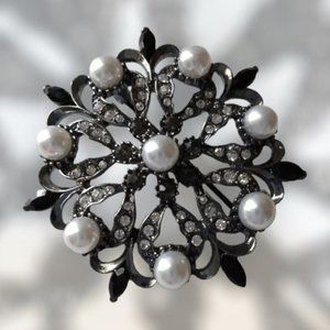 Vintage Black Metal Rhinestone Faux Pearl Brooch Pin Fleur De Lis Black Gray